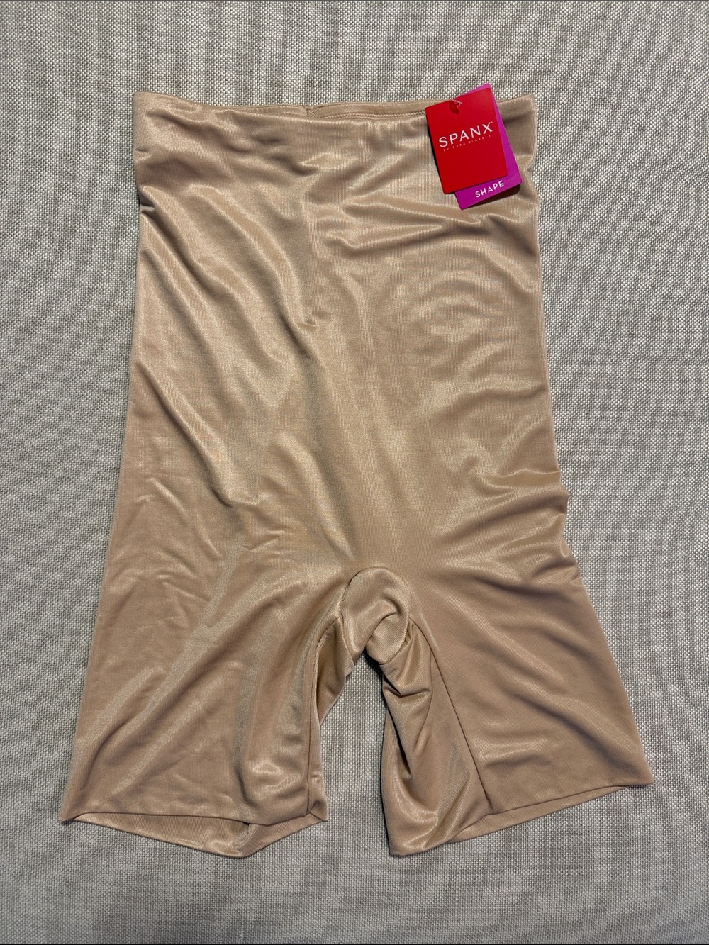 SPANX Power Conceal-Her High waisted mid thigh short